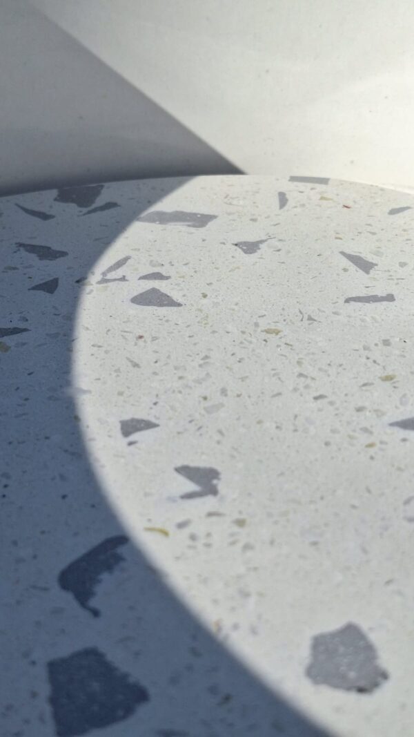 WhatsApp Image 2025-11-01 at 20.07.03 PARÍS con chips