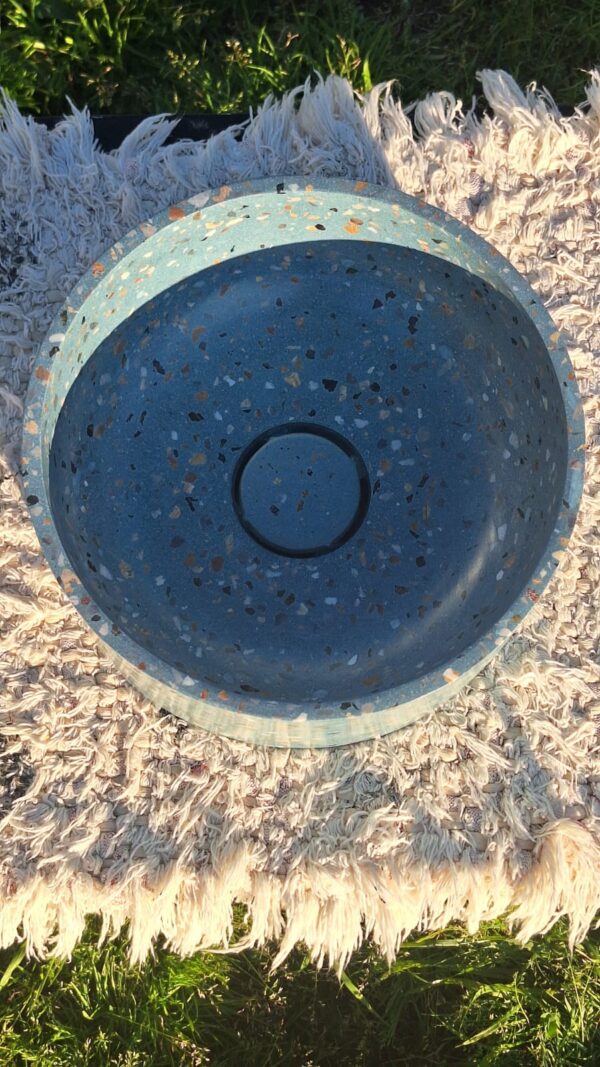 WhatsApp Image 2025-11-01 at 20.07.52 (1) NÁPOLI Azul marino con piedras naturales